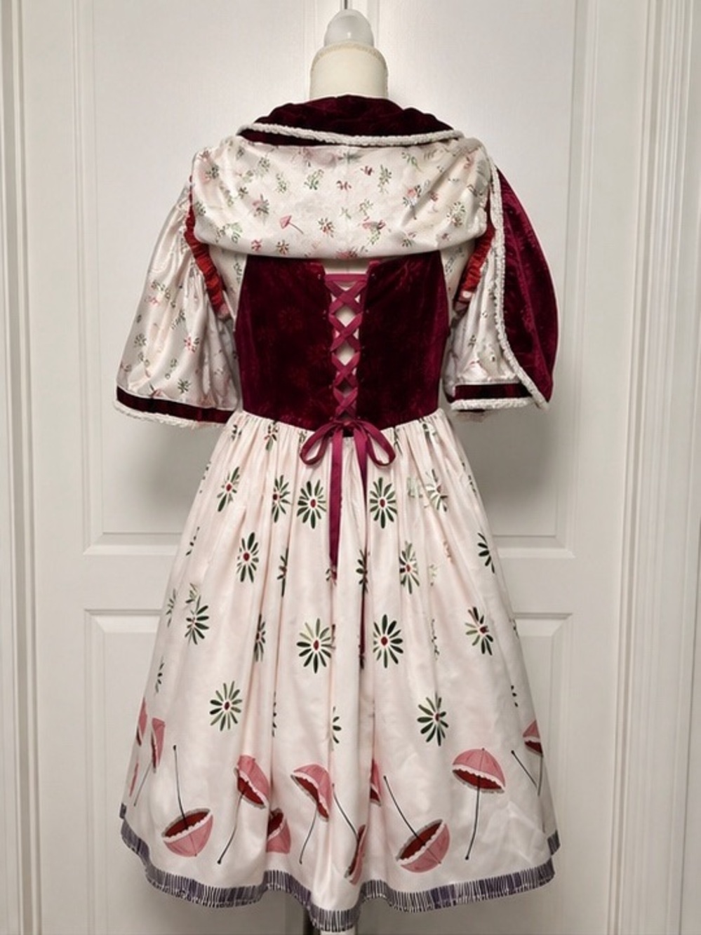RARE Disney Parks Her Universe Haunted Mansion Tightrope Girl Dress + Cape L - Picture 4 of 8